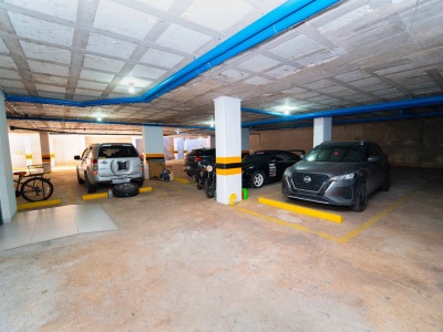 DEPARTAMENTO DE DOS DORMITORIOS Y GARAJE EN VENTA