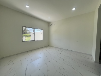 CASA DE 4 DORMITORIOS EN VENTA EN EL URUBO VILLA BONITA
