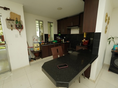CASA DE DOS PLANTAS EN VENTA