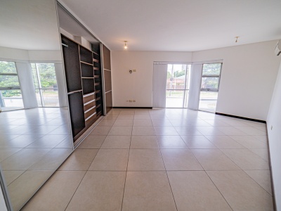 DEPARTAMENTO EN VENTA DE 3 DORMITORIOS AV SAN AURELIO