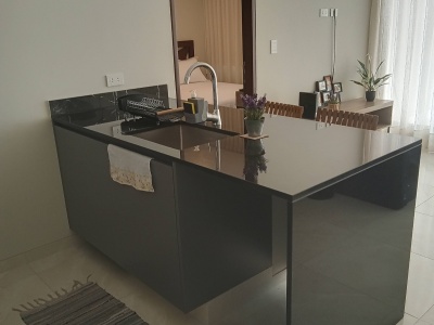 En Garden Equipetrol Departamento de 1 Dormitorio Amoblado en Alquiler