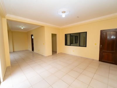 Esquina Comercial en Alquiler