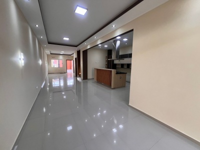 CASA DE 4 DORMITORIOS AV SANTOS DUMONT