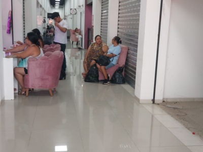 LOCALES COMERCIALES