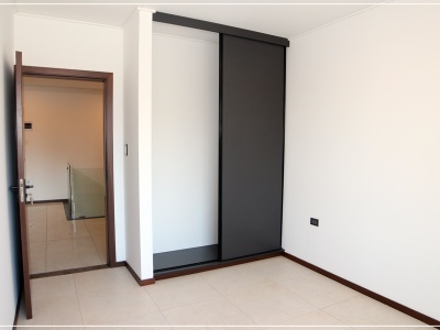 Casa 3 dormitorios Barrio Oriental (zona 4to anillo entre Canal Isuto y Radial 26)