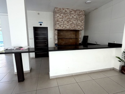 Amplio Dpto. en venta en 10mo. Piso del Edif. Punta del Este