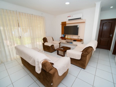 CASA EN VENTA, EN CONDOMINIO LA FONTANA FAMILY CLUB, ZONA NORTE