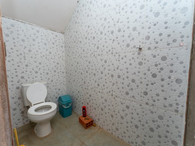 CASA EN VENTA CON GALPON