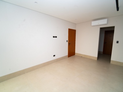 Departamento de 2 Dormitorios en Venta en edificio Mare, Equipetrol