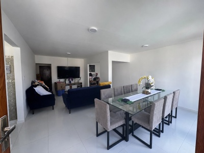 Casa de 3 dormitorios Zona Norte, Urb. Akualand Guapay