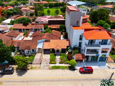 Casa en alquiler colegio Caritas