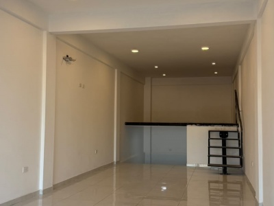 LOCAL COMERCIAL EN ALQUILER - SOBRE AVENIDA,ZONA MONTECRISTO