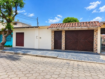 TERRENO CON CONSTRUCCION EN VENTA