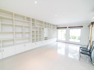 CASA EN VENTA COND. SANTA CRUZ DE LA COLINA