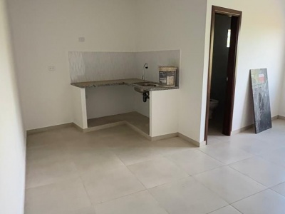 ECONOMICO MONOAMBIENTE EN ALQUILER