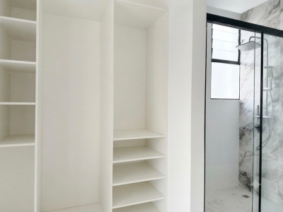 HERMOSA CASA A ESTRENAR URUBO