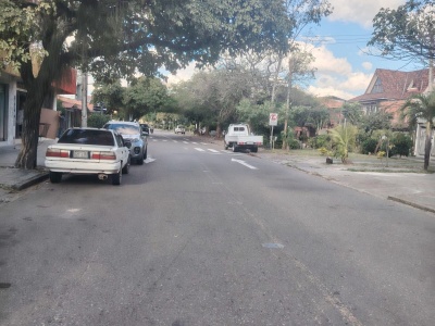 CASA COMERCIAL EN VENTA