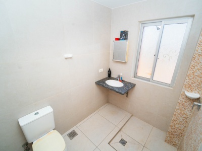 DEPARTAMENTO DE DOS DORMITORIOS Y GARAJE EN VENTA