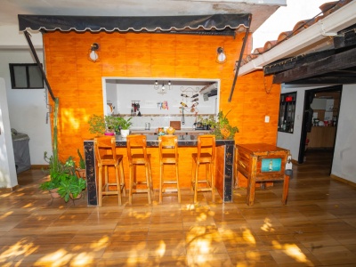 CASA EN VENTA BARRIO LA CHACARILLA