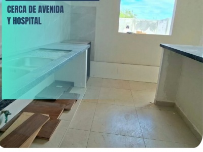 CASA EN VENTA CERCA DE AVENIDA Y HOSPITAL