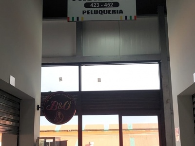 LOCALES COMERCIALES